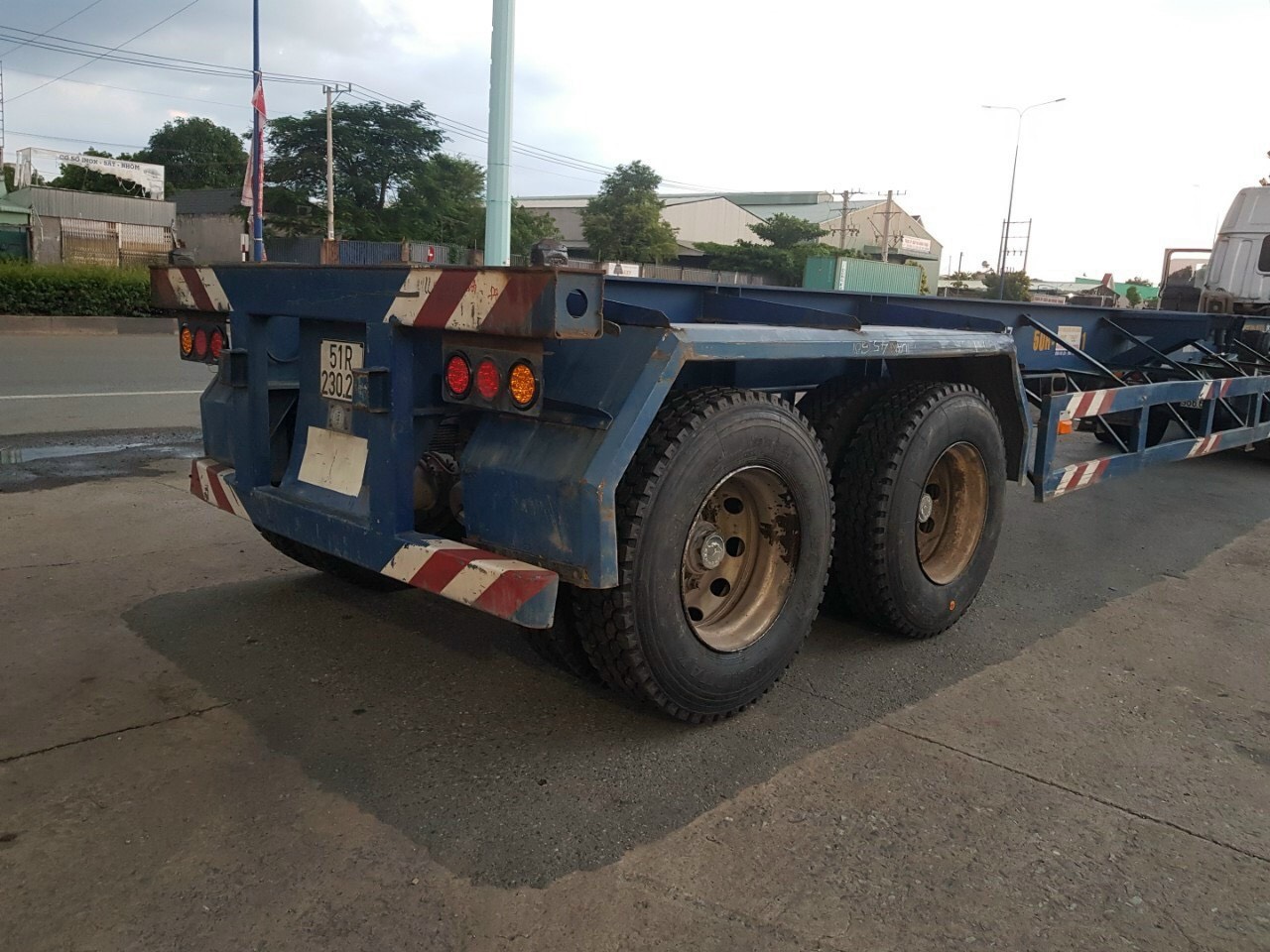 ĐỊA ĐIỂM THAY LỐP XE Ô TÔ CHẤT LƯỢNG - BÌNH DƯƠNG